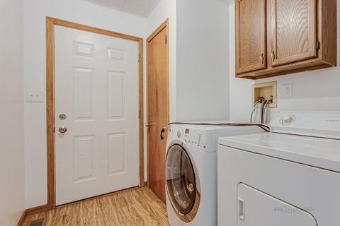 5805 Bunny Ave, Mchenry, IL 60051 photo 7