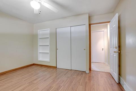 5805 Bunny Ave, Mchenry, IL 60051 photo 9