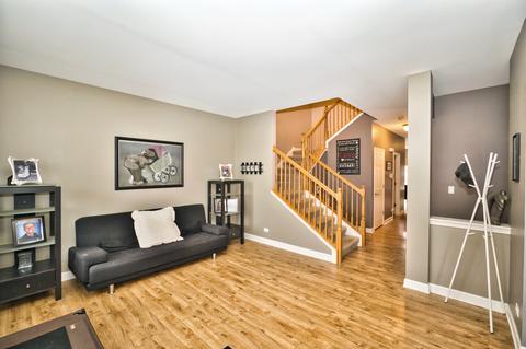 3079 Chalkstone Ave, Elgin, IL 60124 photo 6