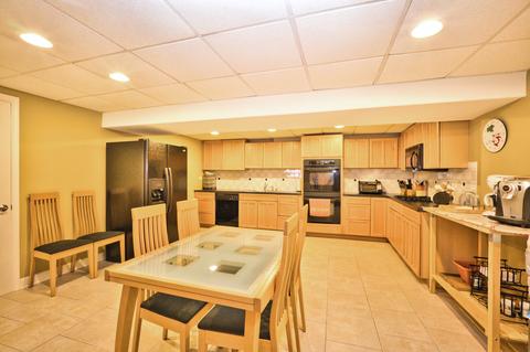 3079 Chalkstone Ave, Elgin, IL 60124 photo 36