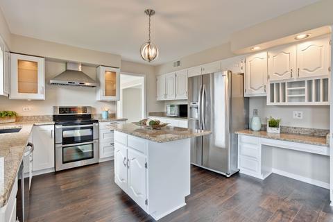 3880 Bernay Ln, Hoffman Estates, IL 60192 photo 20