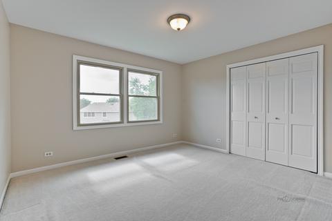 3880 Bernay Ln, Hoffman Estates, IL 60192 photo 29