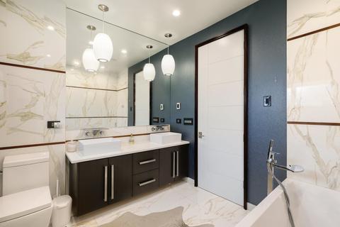 4222 N Whipple St, Chicago, IL 60618 photo 26