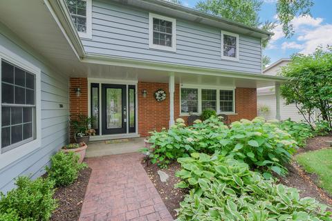 1516 Killdeer Dr, Naperville, IL 60565 photo 2