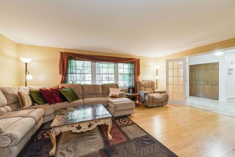 1516 Killdeer Dr, Naperville, IL 60565 photo 5