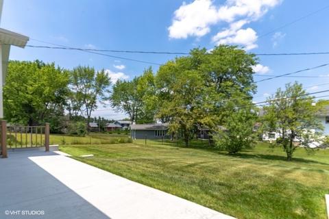 1350 Devonshire Ln, Hoffman Estates, IL 60169 photo 18