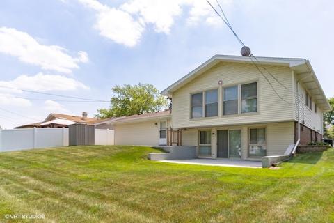 1350 Devonshire Ln, Hoffman Estates, IL 60169 photo 19