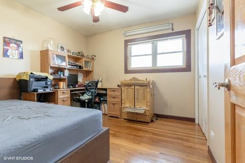 1350 Devonshire Ln, Hoffman Estates, IL 60169 photo 9