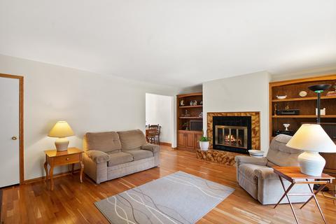 14 Willow Trl, Wheeling, IL 60090 photo 2