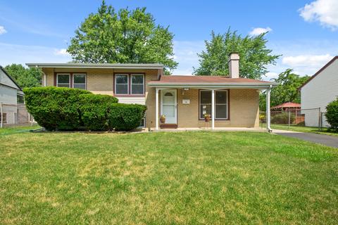 14 Willow Trl, Wheeling, IL 60090 photo 1