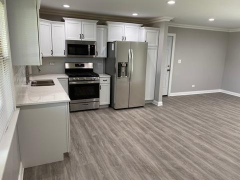 16413 Spaulding Ave, Markham, IL 60428 photo 3