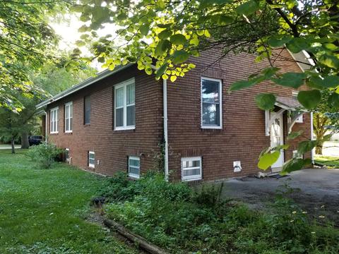 200 S Oak St, Normal, IL 61761 photo 7
