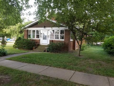 200 S Oak St, Normal, IL 61761 photo 4