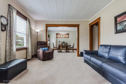 322 E 9th St, Lockport, IL 60441 photo 3