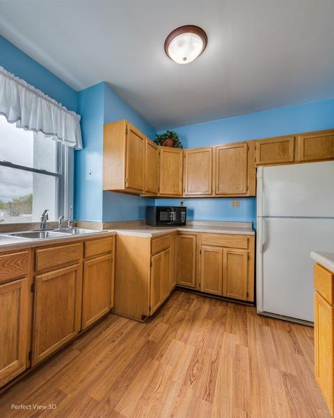 322 E 9th St, Lockport, IL 60441 photo 8