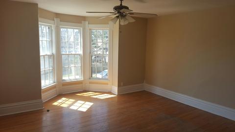 486 Ashland Ave, Elgin, IL 60123 photo 14