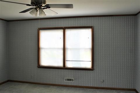 500 S Jackson St, Morrison, IL 61270 photo 13
