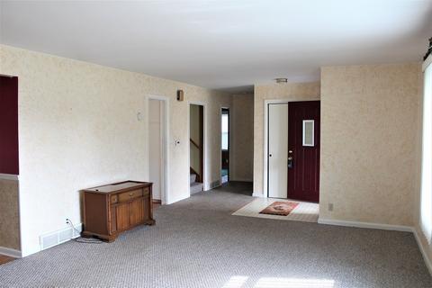 500 S Jackson St, Morrison, IL 61270 photo 4