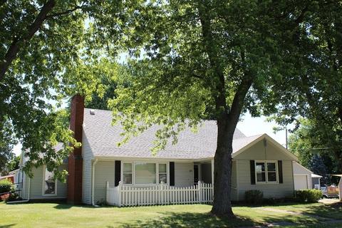 500 S Jackson St, Morrison, IL 61270 photo 2