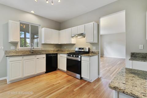 20930 W Spruce Ln, Plainfield, IL 60544 photo 5