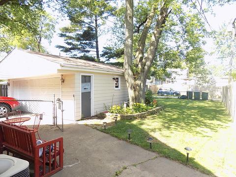 17618 Community St, Lansing, IL 60438 photo 18