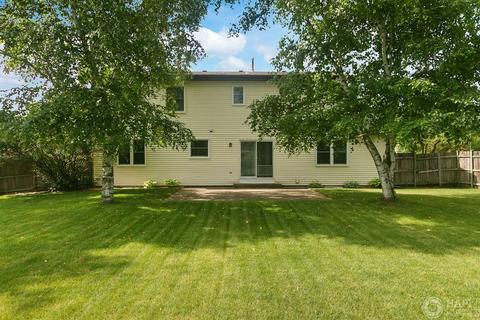 3104 W Bretons Dr, Mchenry, IL 60050 photo 5