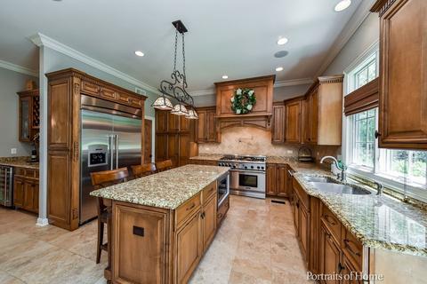 816 S Wright St, Naperville, IL 60540 photo 9