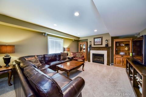 816 S Wright St, Naperville, IL 60540 photo 24