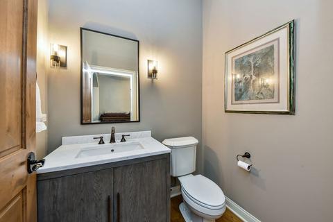 816 S Wright St, Naperville, IL 60540 photo 13