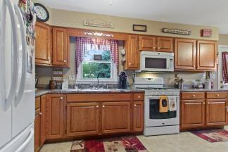 207 Brigham School Rd, Bloomington, IL 61704 photo 5