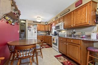 207 Brigham School Rd, Bloomington, IL 61704 photo 6