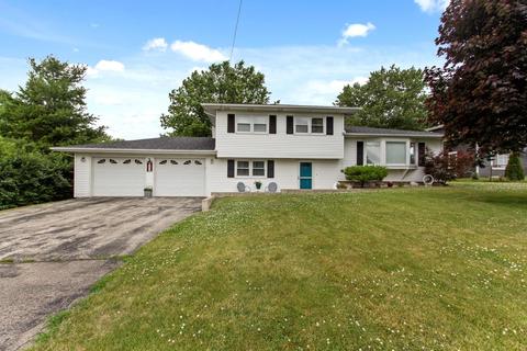 207 Brigham School Rd, Bloomington, IL 61704 photo 1