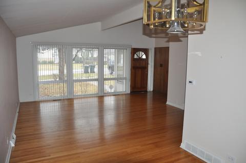 504 Michael Mnr, Glenview, IL 60025 photo 3