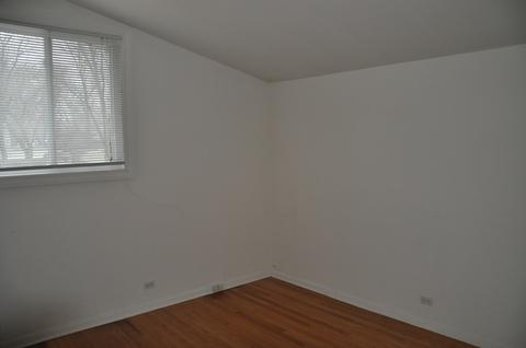 504 Michael Mnr, Glenview, IL 60025 photo 12
