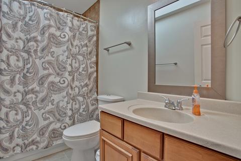 1381 Northgate Dr, Bartlett, IL 60103 photo 18