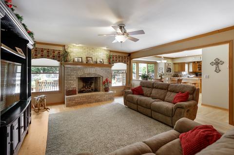 2030 Carlisle St, Algonquin, IL 60102 photo 13
