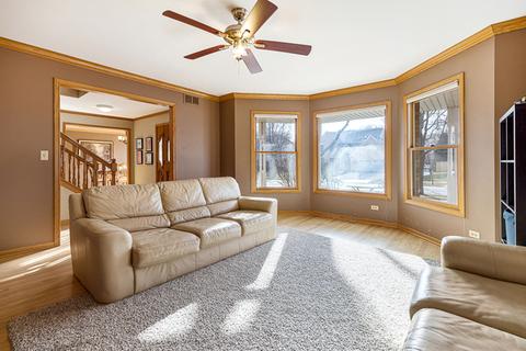 2030 Carlisle St, Algonquin, IL 60102 photo 8