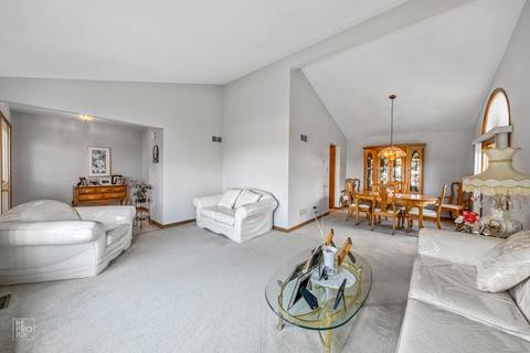 3664 193rd Pl, Lansing, IL 60438 photo 4
