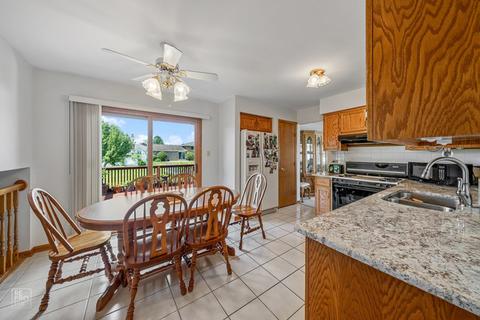 3664 193rd Pl, Lansing, IL 60438 photo 6