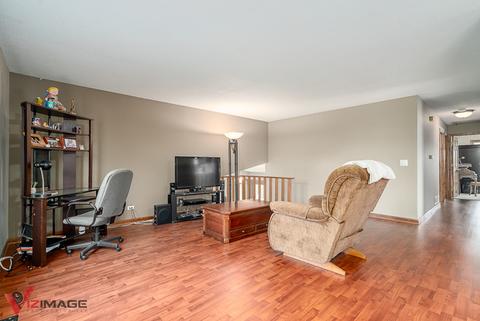 976 S Chippendale Dr, Bartlett, IL 60103 photo 6