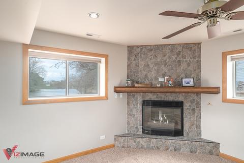 976 S Chippendale Dr, Bartlett, IL 60103 photo 19