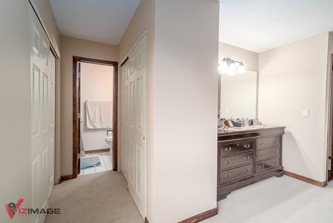 976 S Chippendale Dr, Bartlett, IL 60103 photo 13