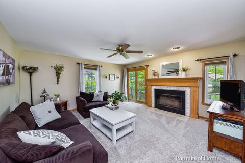 1827 E Illinois St, Wheaton, IL 60187 photo 11
