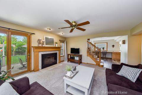 1827 E Illinois St, Wheaton, IL 60187 photo 12