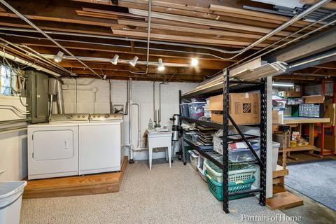 1827 E Illinois St, Wheaton, IL 60187 photo 30