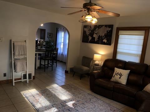 1084 S Poplar Ave, Kankakee, IL 60901 photo 3
