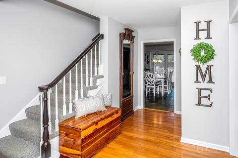 401 Greens View Dr, Algonquin, IL 60102 photo 3