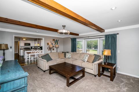 401 Greens View Dr, Algonquin, IL 60102 photo 10