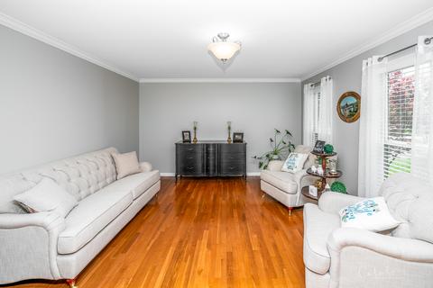401 Greens View Dr, Algonquin, IL 60102 photo 4