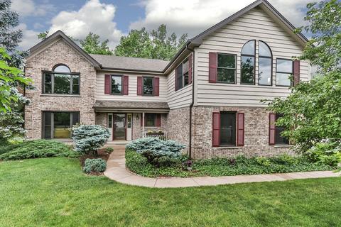 3651 Persimmon Dr, Algonquin, IL 60102 photo 1